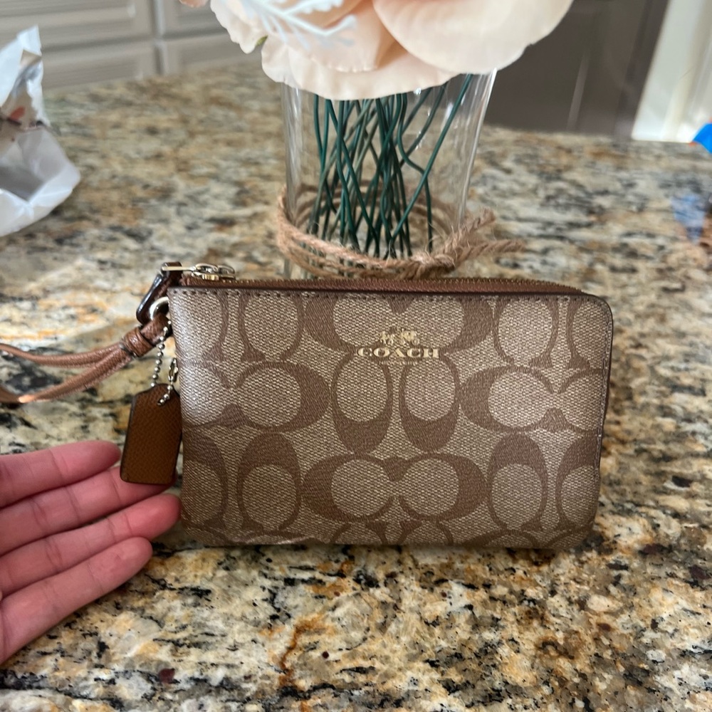 Coach Brown Wristlet - Picture 2 of 12